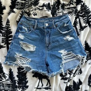 AE Highest Rise 90s boyfriend short